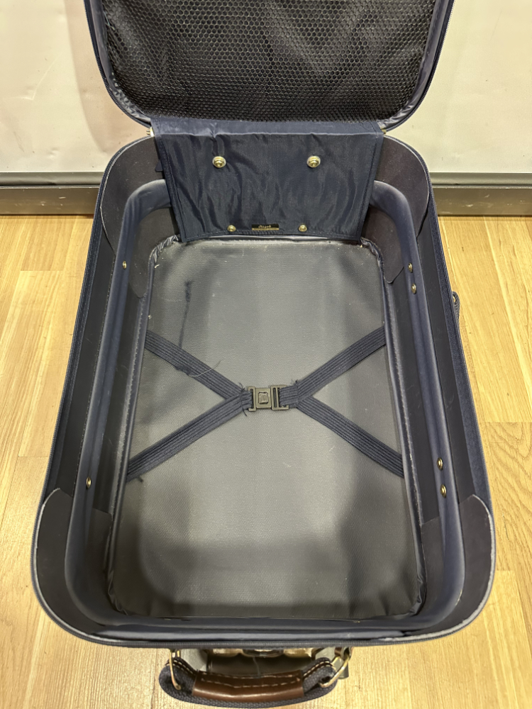Reisekoffer von Neway in Canvas Optik mit Kunstleder-Details – Bild 4