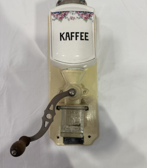 Vintage Wand Kaffeemühle mit Keramikbehälter "Kaffee", ca. 1930er-1940er Jahre