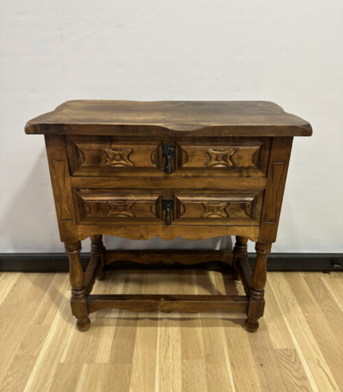 Antike spanische Kommode aus massivem Holz (ca. frühes 20. Jahrhundert)