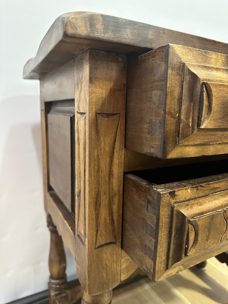 Antike spanische Kommode aus massivem Holz (ca. frühes 20. Jahrhundert) – Bild 6