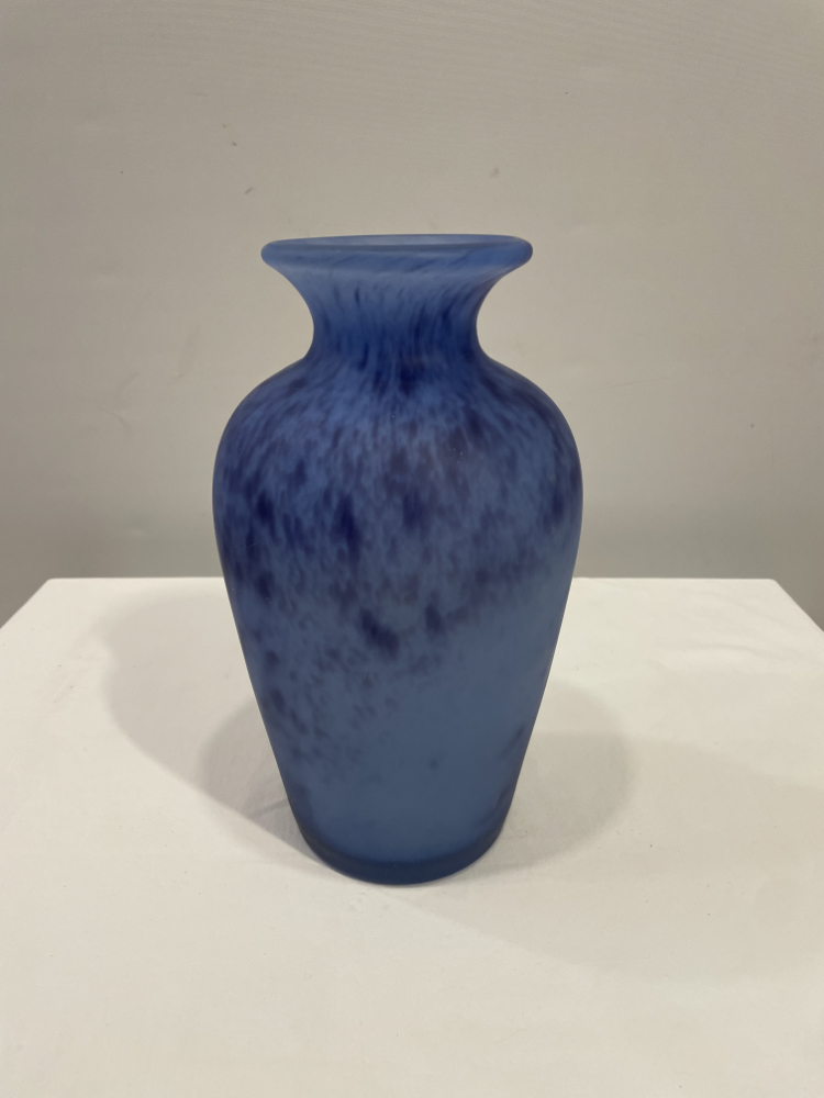 Vintage La Rochère Glasvase in sattem Blau, signiert, ca. 1980er Jahre