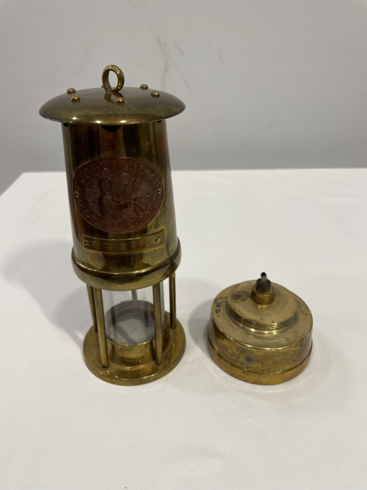 Antike Grubenlampe aus Messing "T. Cooke & Sons", Made in India – Bild 3