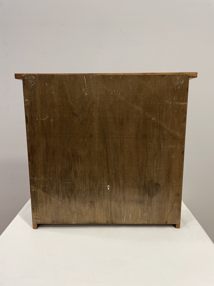 Vintage Landhaus Wandregal aus Massivholz mit Schubladen ca. 1970er Jahre – Bild 9