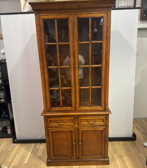 Vintage Villeroy & Boch Vitrine aus Kirschbaumholz, Made in Italy, ca. 1990er Jahre