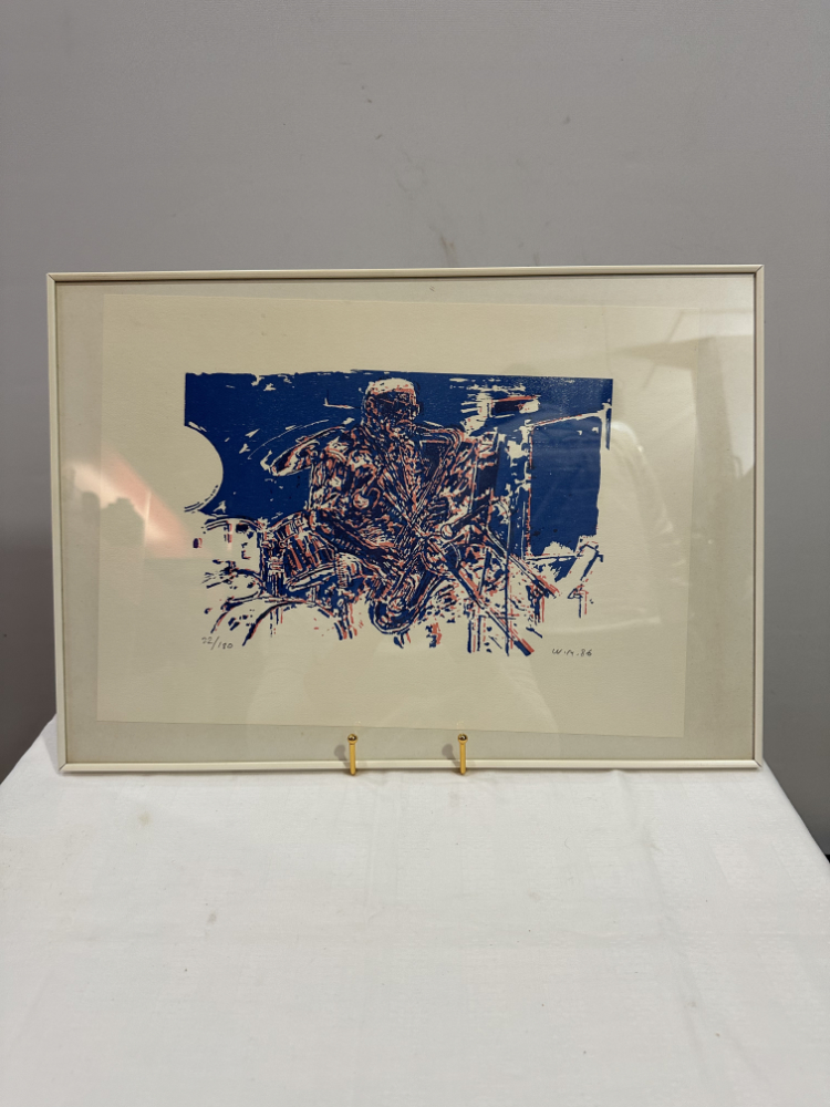 Vintage Grafikdruck „Jazz Saxophonist“ im cremefarbenen Rahmen (1986)