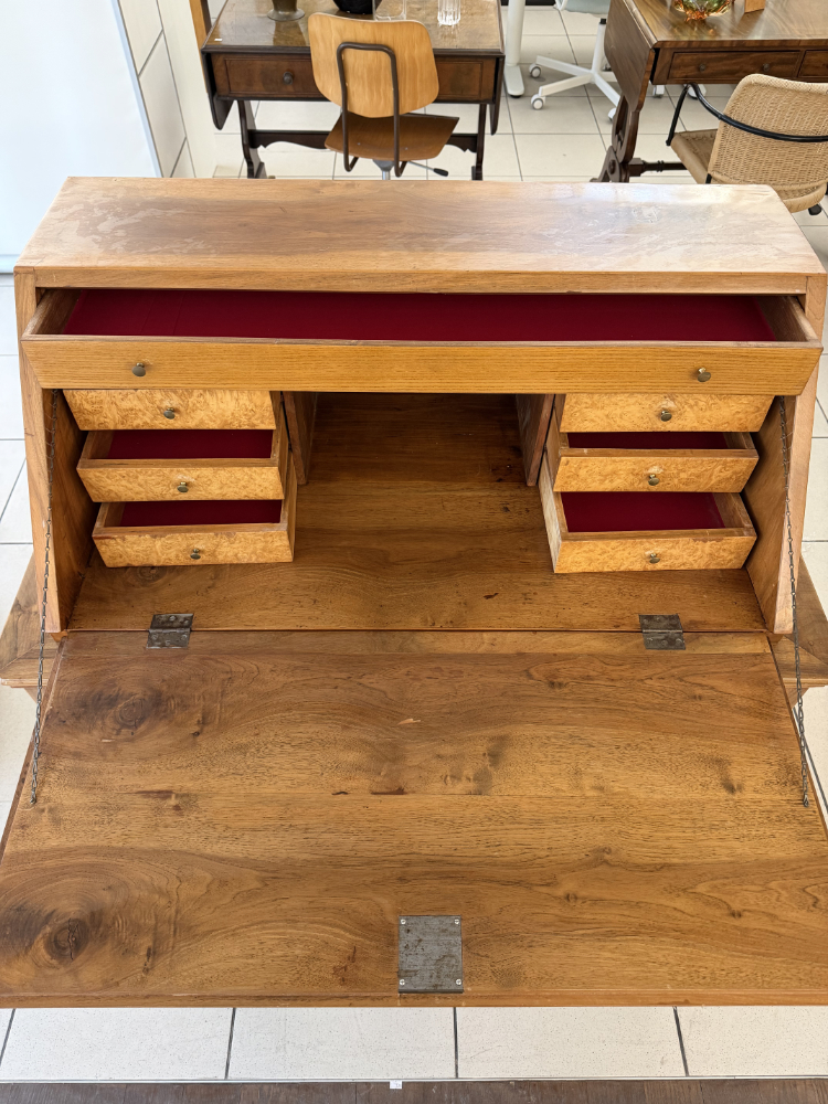 Antiker Biedermeier Sekretär aus Nussbaum mit Schreibklappe (ca. 1830–1850) – Bild 8