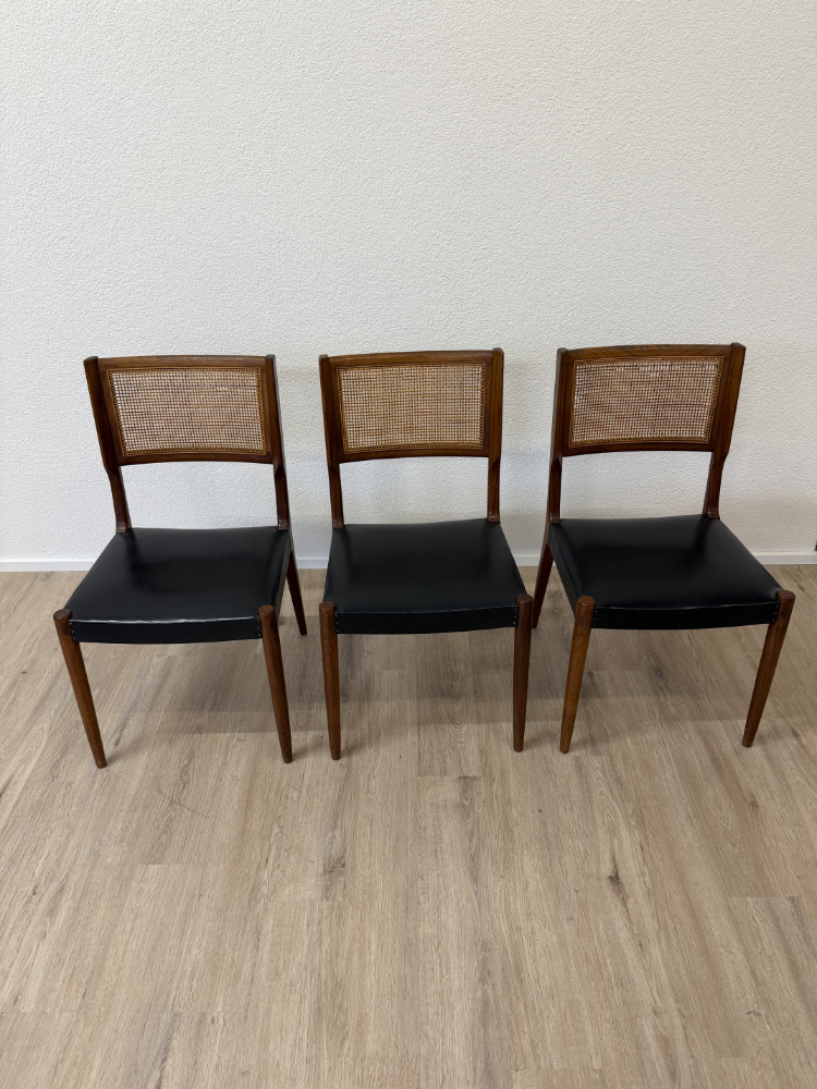 Vintage Mid Century 3er-Set Esszimmerstühle aus Holz mit Rattanlehne, ca. 1950er bis 1960er Jahre