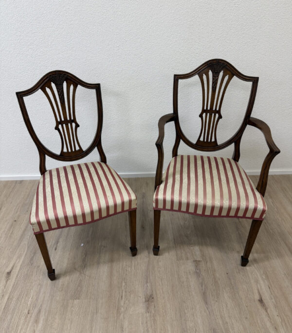 Vintage klassisches Salonstuhl Set, Mitte 20. Jh.