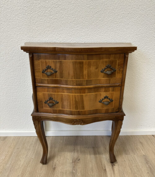 Vintage Louis XV Kommode aus Nussbaum mit Intarsien (ca. 1950er Jahre)
