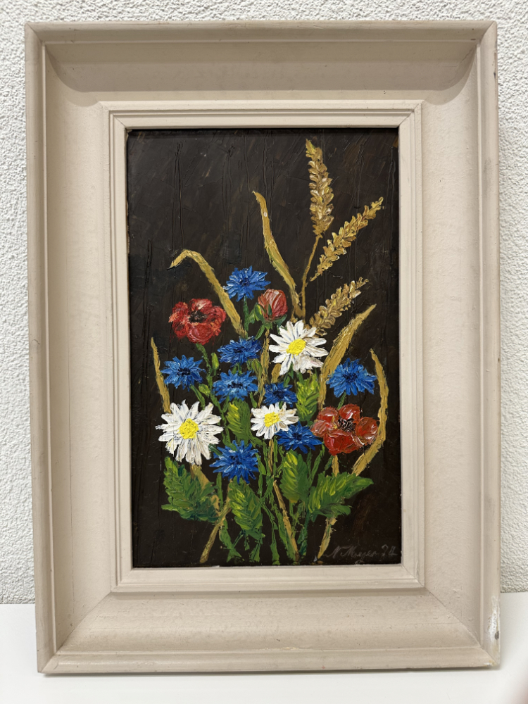 Signiertes Blumenstillleben in Öl, Mohn, Margeriten und Kornblumen (1974) – Bild 2