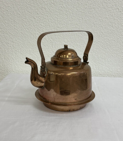 Antike Kupferkanne von Skultuna, Sweden mit Bügelgriff und Deckel 