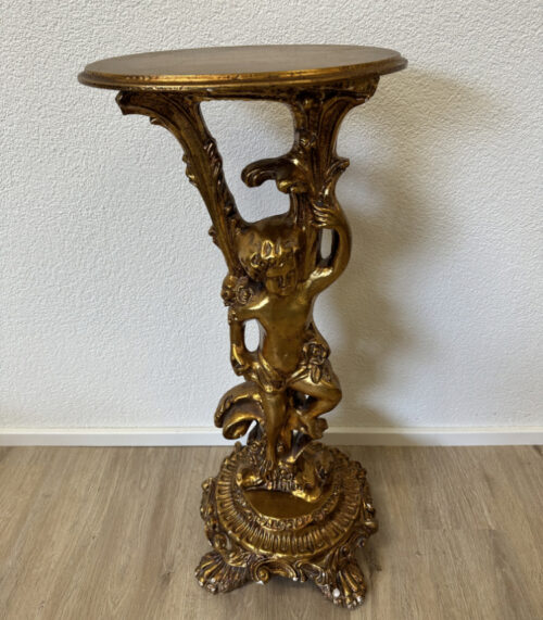 Antiker Historismus Beistelltisch mit Putto-Figur und vergoldeter Fassung, ca. Ende 19. Jahrhundert