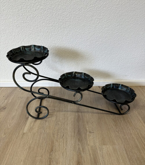 Vintage Schmiedeeisen Pflanzenständer dreistufig im Landhaus-Stil, ca. 1980er-1990er Jahre