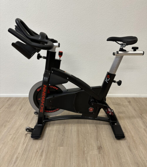 Schwinn AC Power Indoor Cycle Spinningbike mit Watt Anzeige und Trainingscomputer