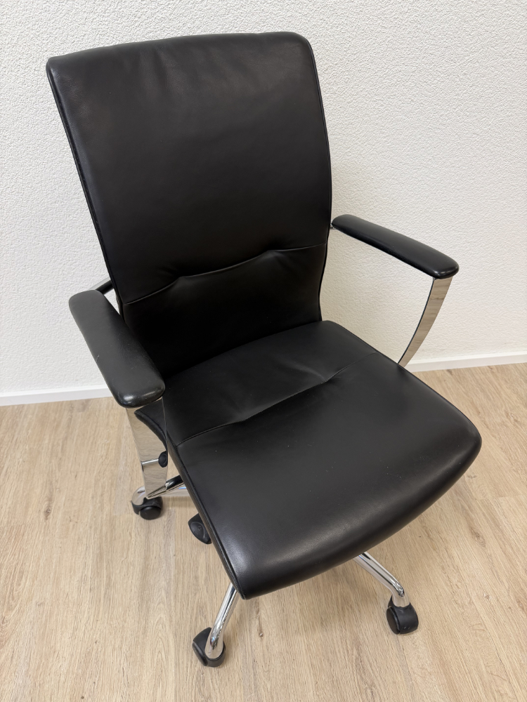 ZUCO Bürodrehstuhl aus schwarzem Leder mit Chromgestell – Bild 6