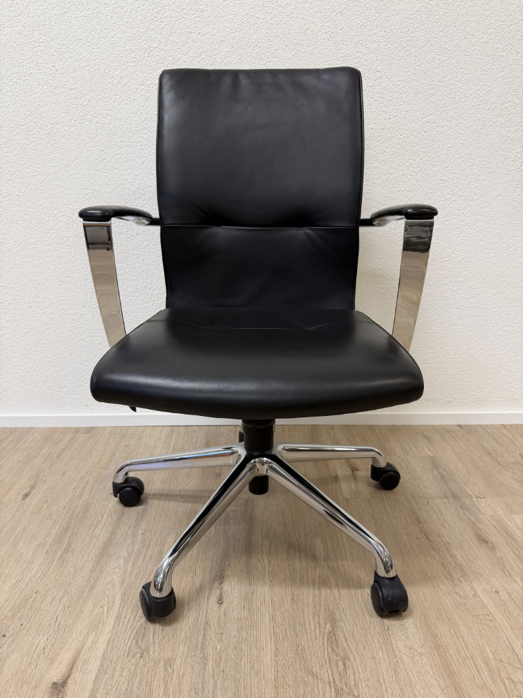 ZUCO Bürodrehstuhl aus schwarzem Leder mit Chromgestell – Bild 8
