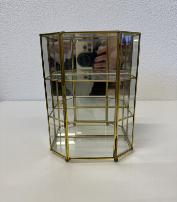 Vintage Mid Century Vitrine aus Messing und Glas von MIP