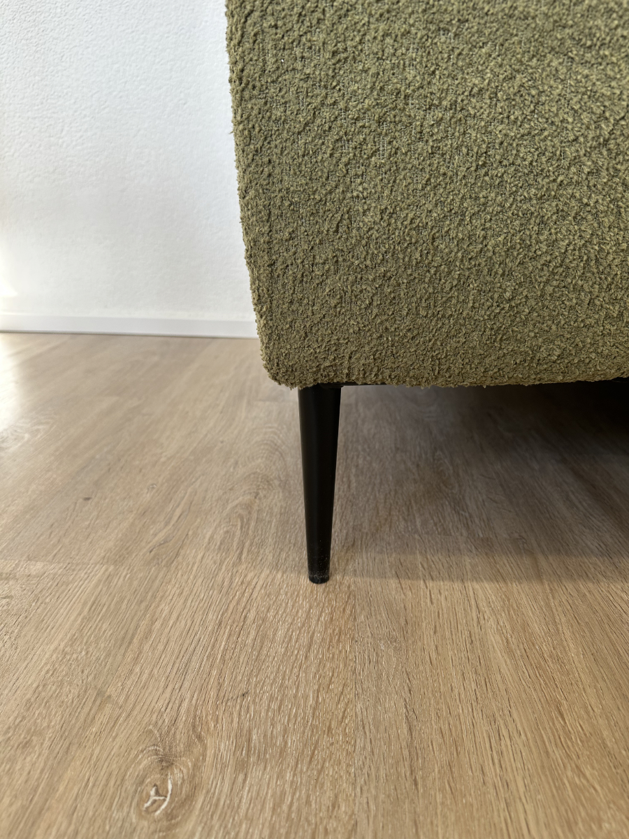 2-Sitzer Sofa Hyago in Olivgrün Bouclé, Neu – Bild 7