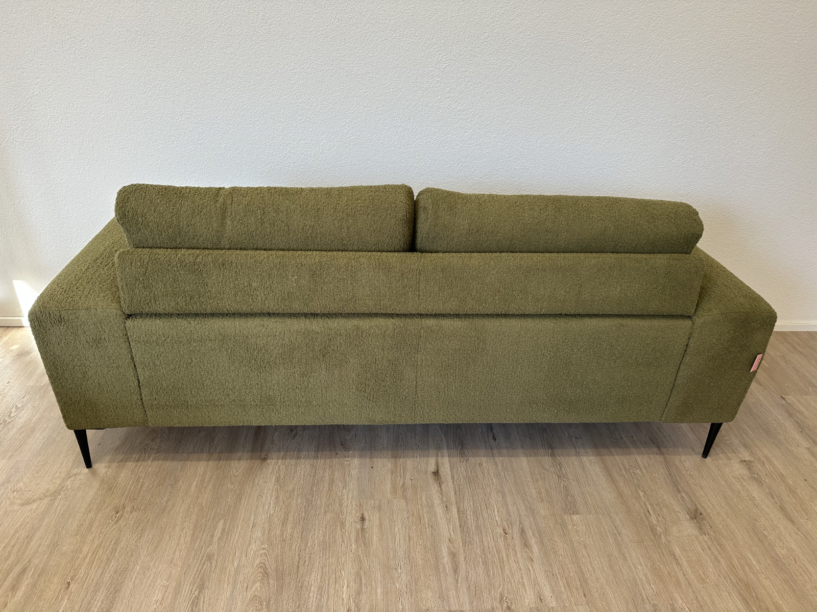 2-Sitzer Sofa Hyago in Olivgrün Bouclé, Neu – Bild 8