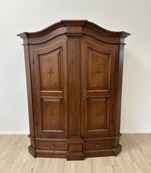 Klassischer Furnier-Schrank mit Intarsien und 2 Schubladen