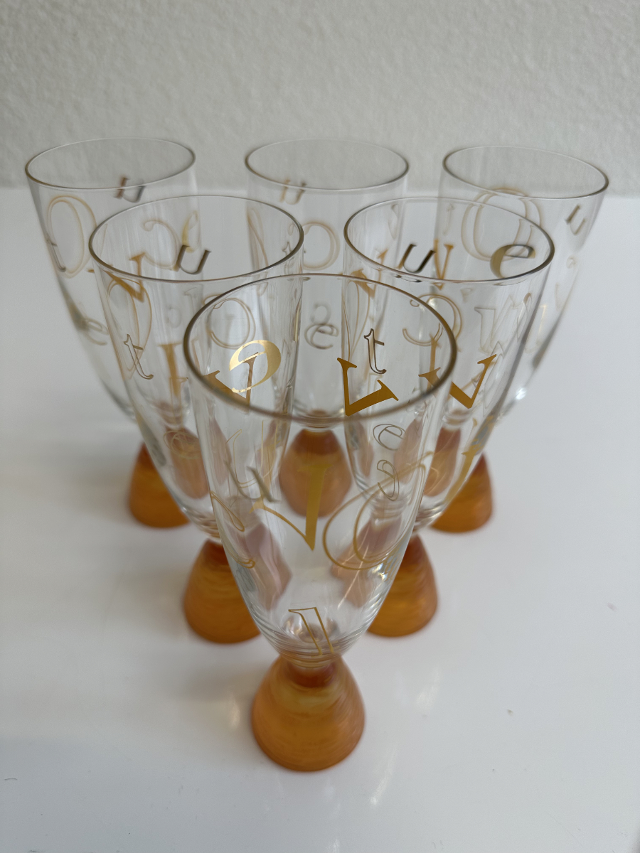 Design Champagnergläser 6 Stück mit Goldrand und bernsteinfarbenem Fuss