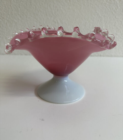 Dekorative Vintage Glas Schale auf Fuss in Rosé