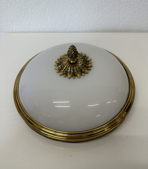 Vintage Deckenleuchte Messing mit Opalglas und Zapfenknauf, um 1960