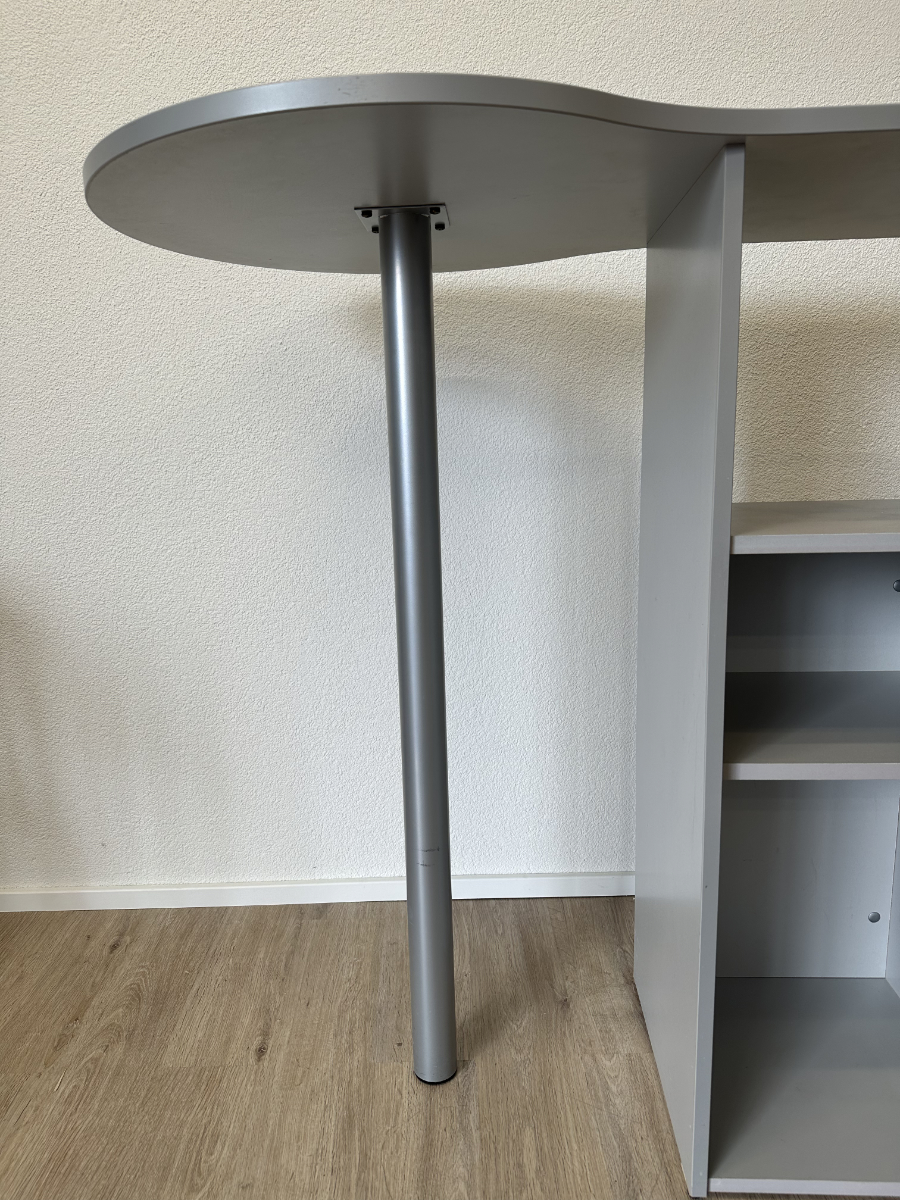 Bartisch-Set mit Stauraum und zwei Barhockern – Bild 7