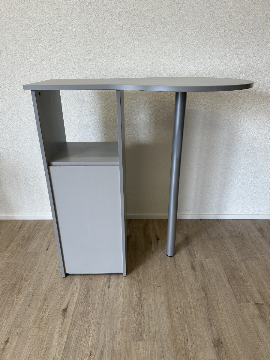 Bartisch-Set mit Stauraum und zwei Barhockern – Bild 9