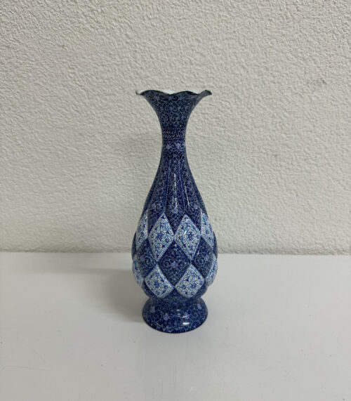Persische Emaille-Vase Ahoora Mina (R. Amini) in Blau Weiss