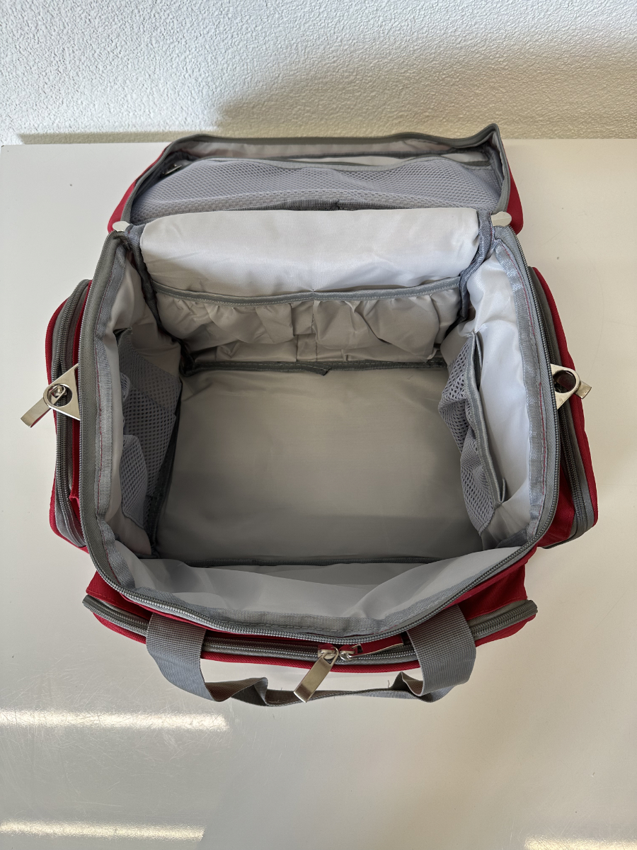 Rote Medizin Tasche mit Isolierfach und vielen Staufächern – Bild 7