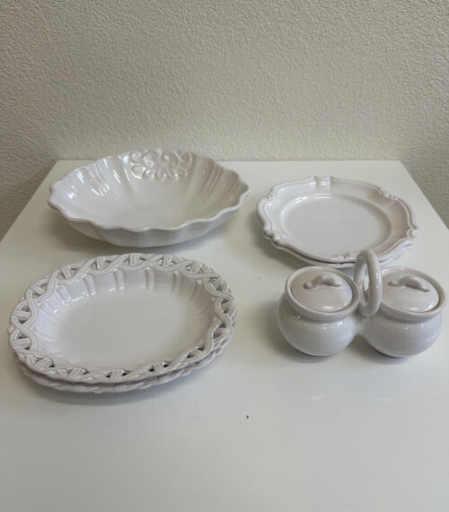 Faïence d’art Servierset Lallier Moustiers aus Frankreich in Weiss