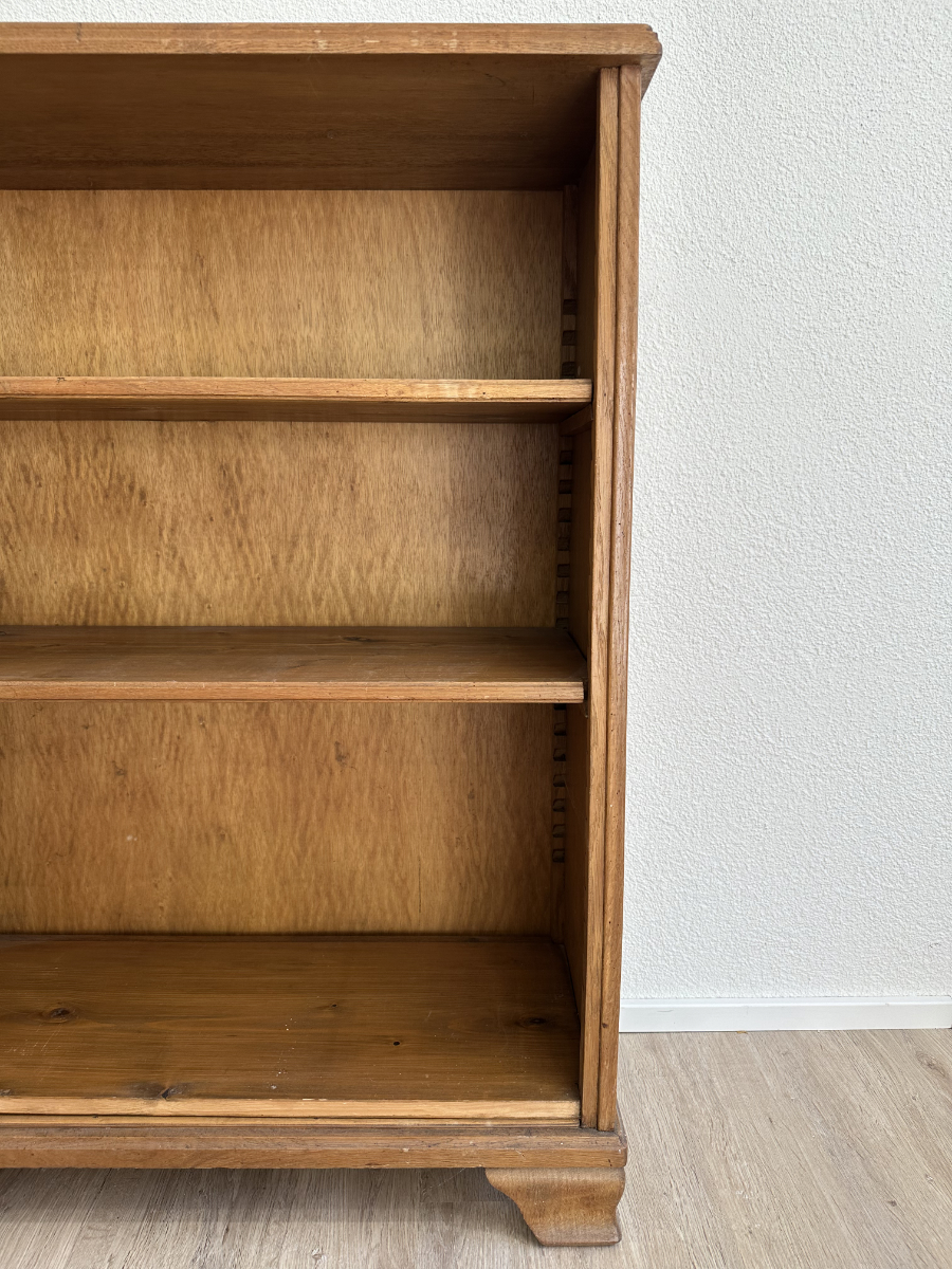 Vintage Mid Century Bücherregal aus Holz mit verstellbaren Tablaren – Bild 8
