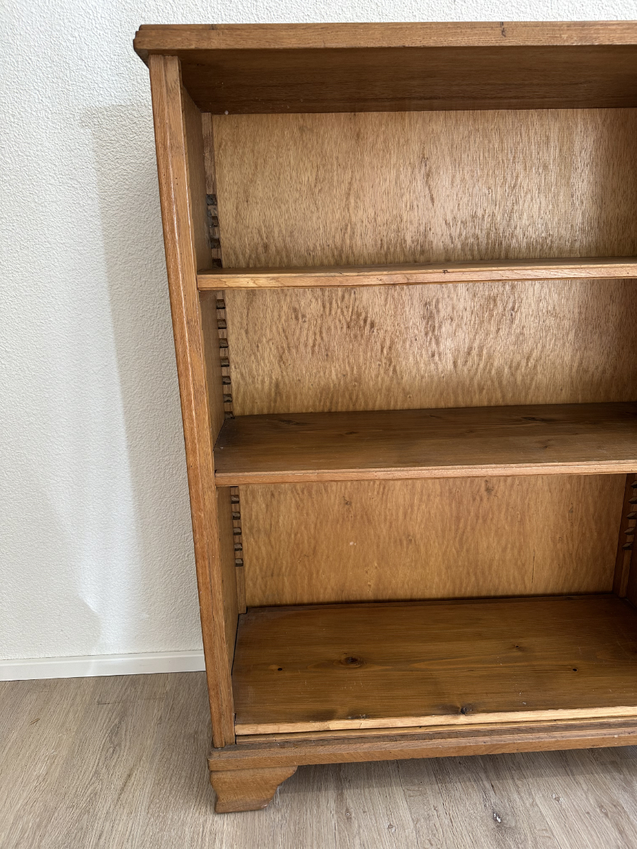 Vintage Mid Century Bücherregal aus Holz mit verstellbaren Tablaren – Bild 10
