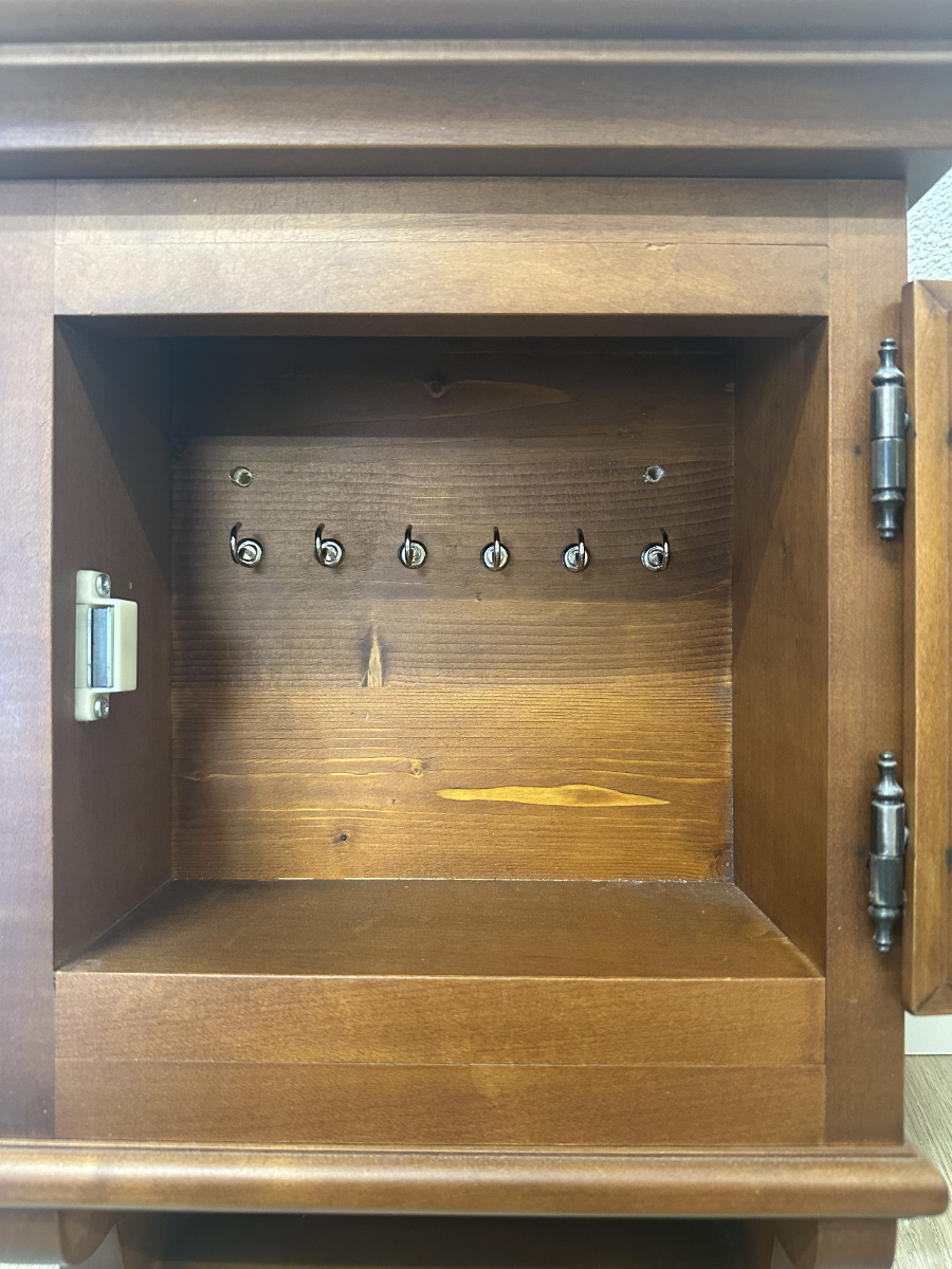 Vintage Schlüsselkästchen mit 6 Schlüsselhacken aus Holz mit Magnetverschluss – Bild 10