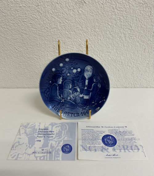 Bing & Grøndahl / Royal Copenhagen Weihnachtsteller (Juleplatte) 1998 "Julehistorier Santa the Storyteller"