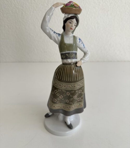 Goebel Figur Ines 1986 W Germany