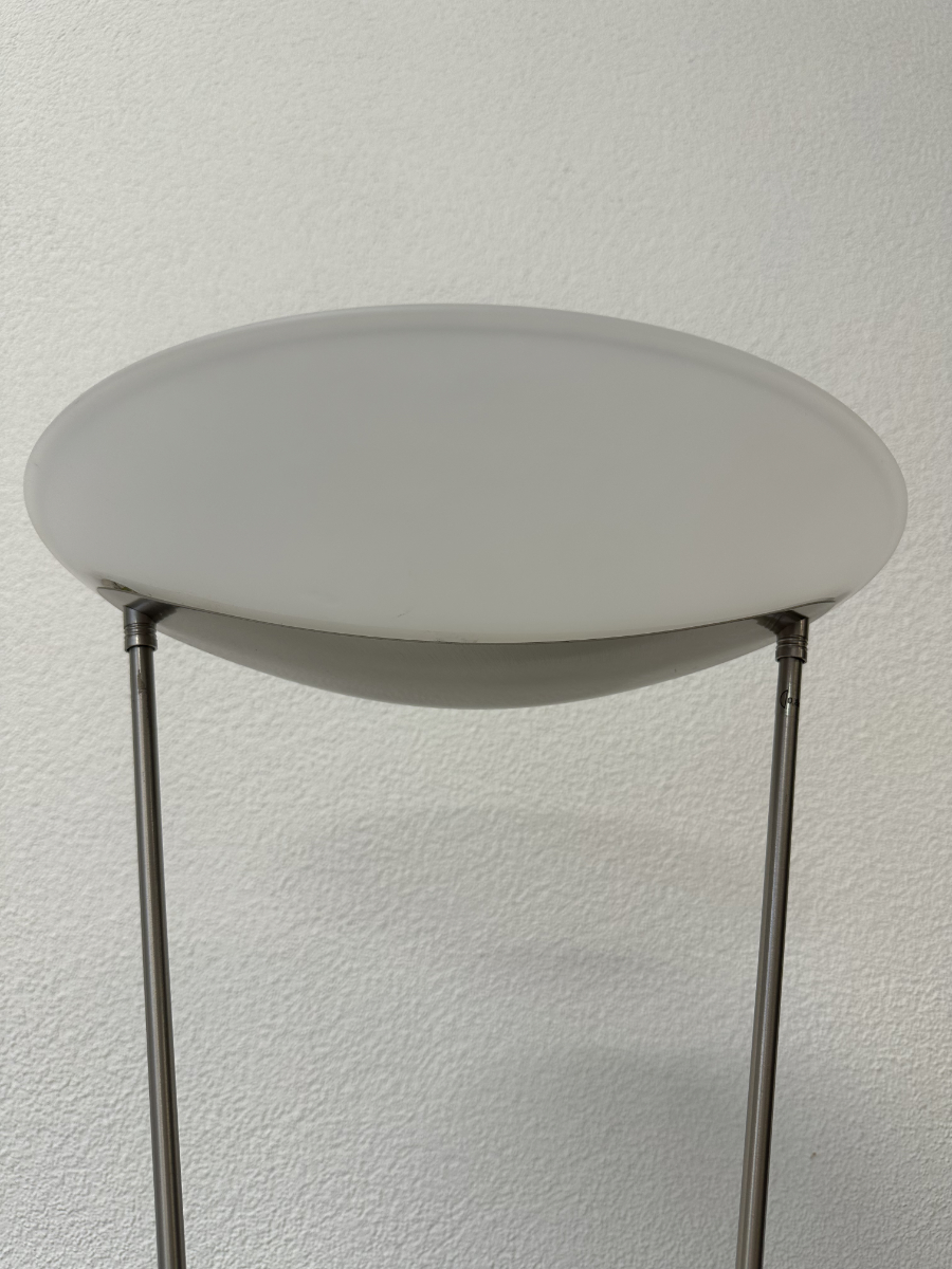 Vintage Metall Deckenfluter mit satiniertem Glasschirm und Lesearm – Bild 3