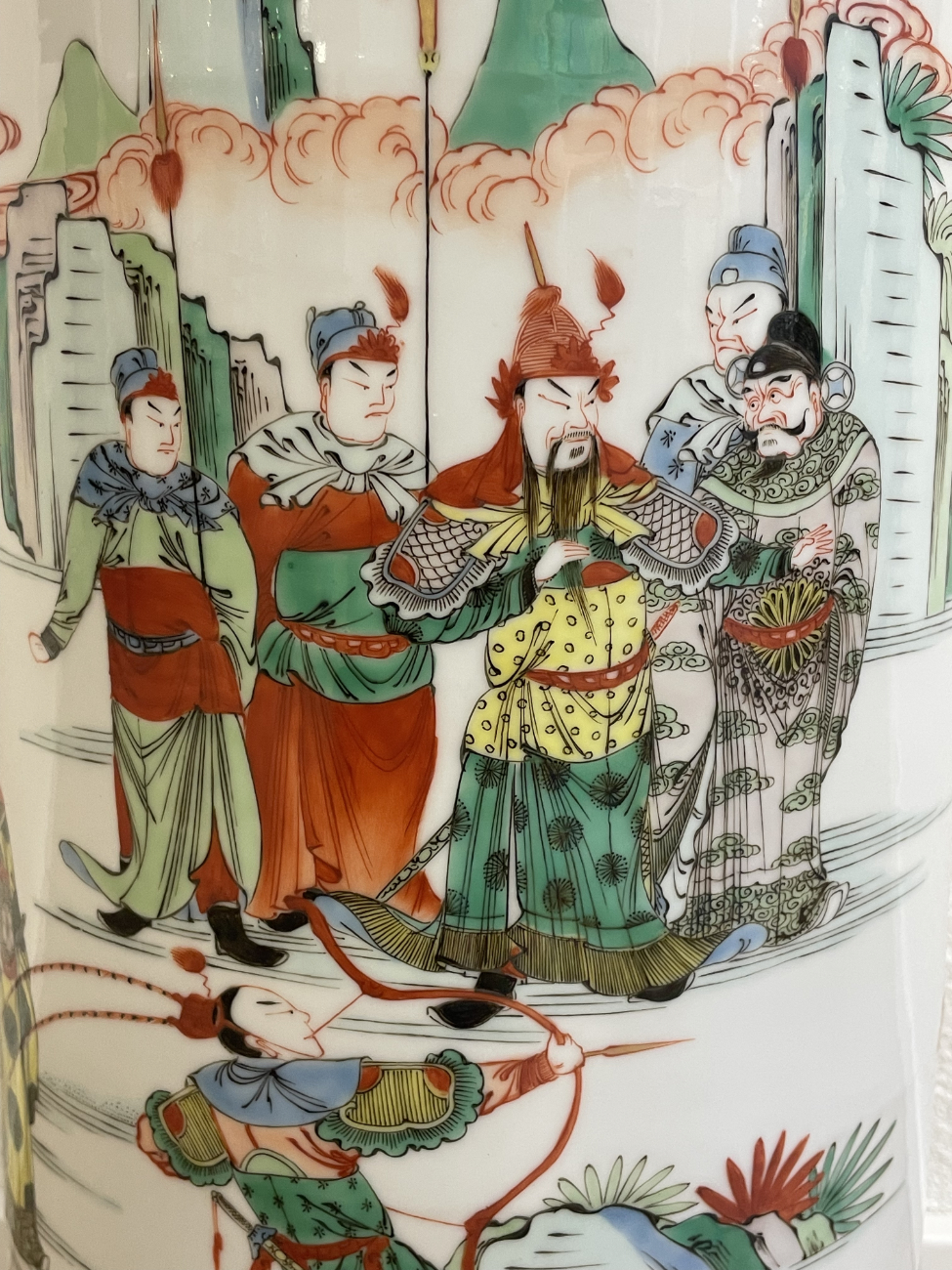 Vintage Chinesischer Porzellan Schirmständer mit Figurenmotiv – Bild 6