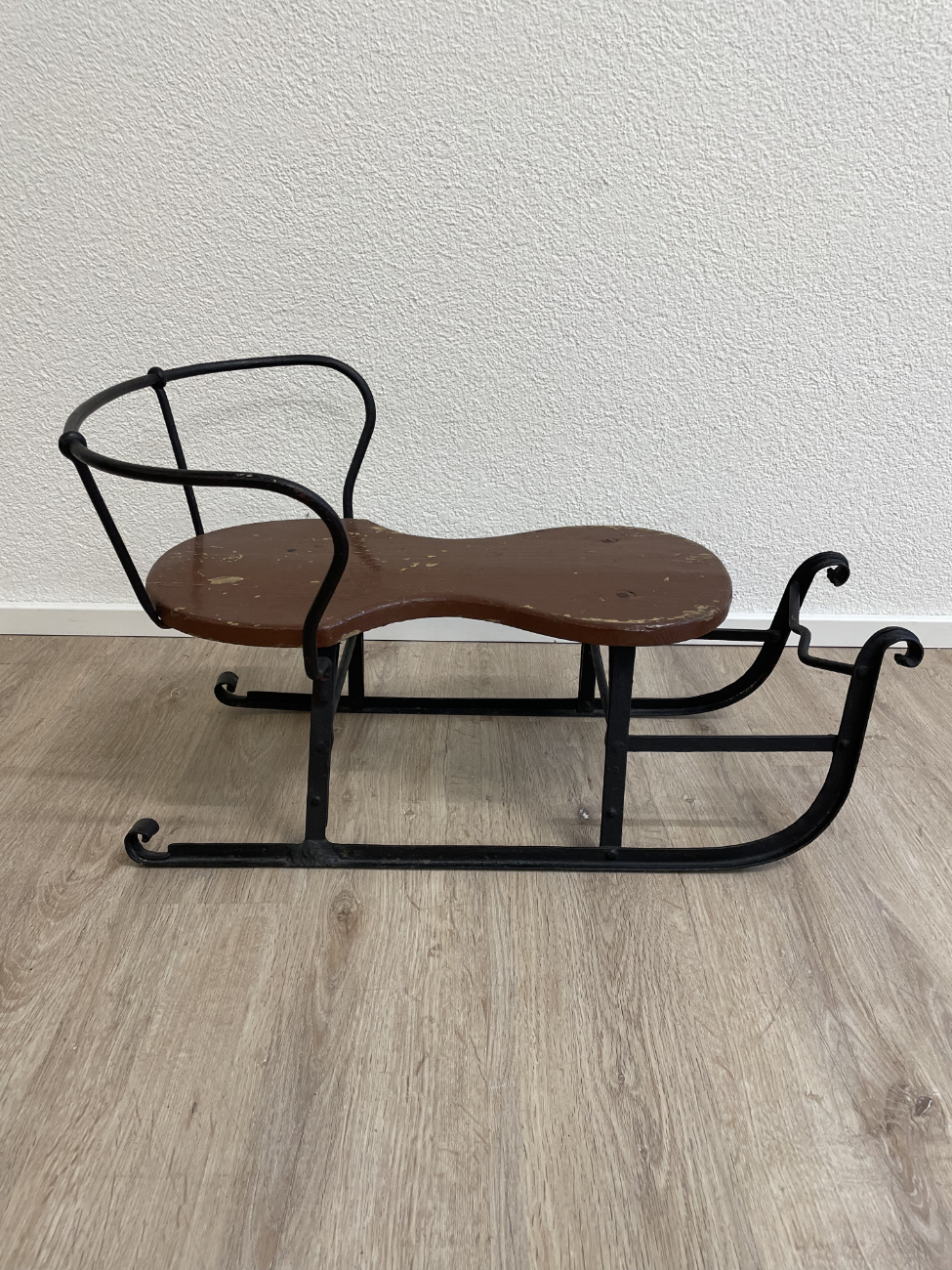 Antiker Jugendstil Kinder-Schlitten aus Holz und Eisen – Bild 5