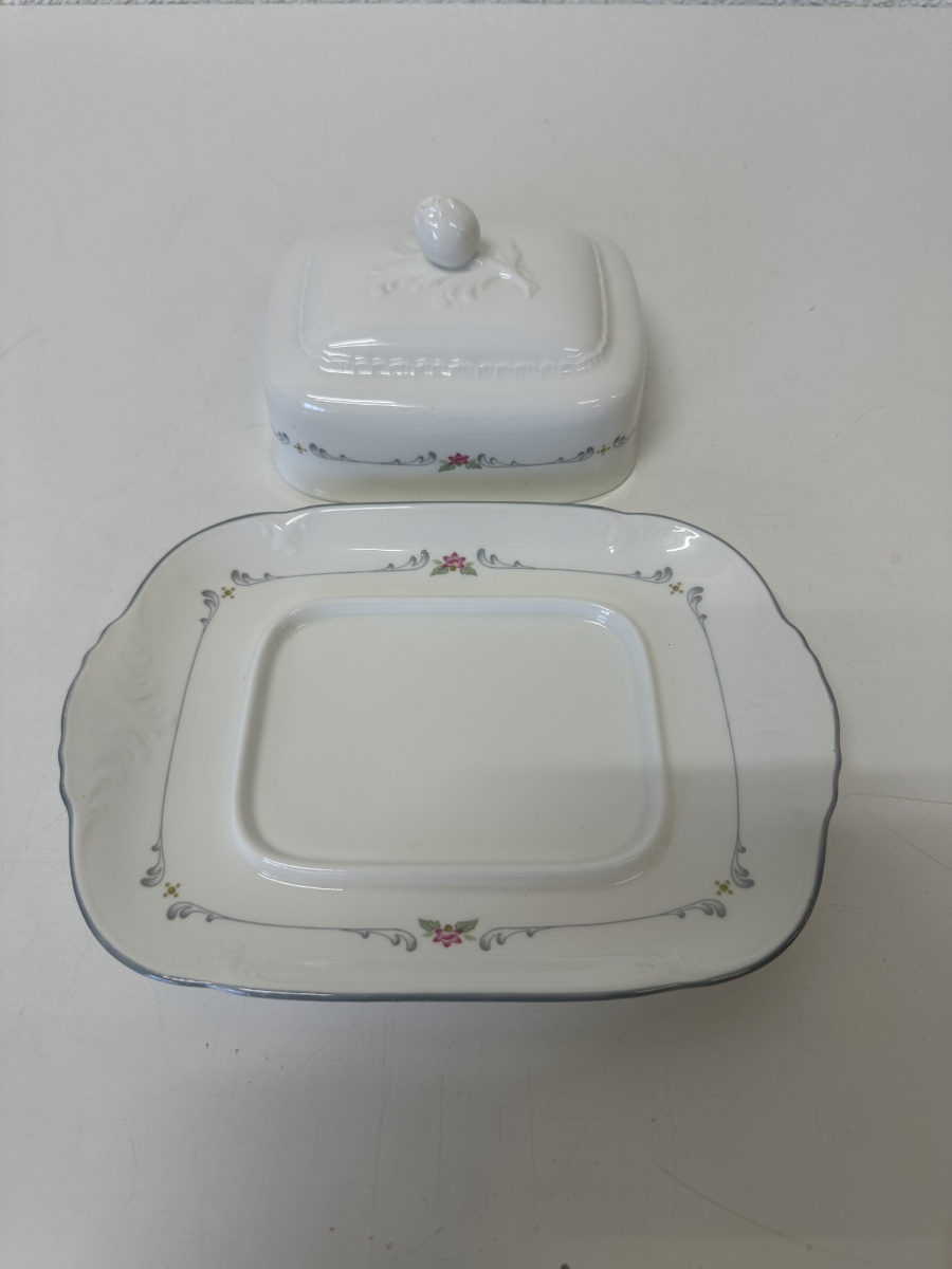 Heinrich Villeroy & Boch Butterdose Collier aus Bone China – Bild 2