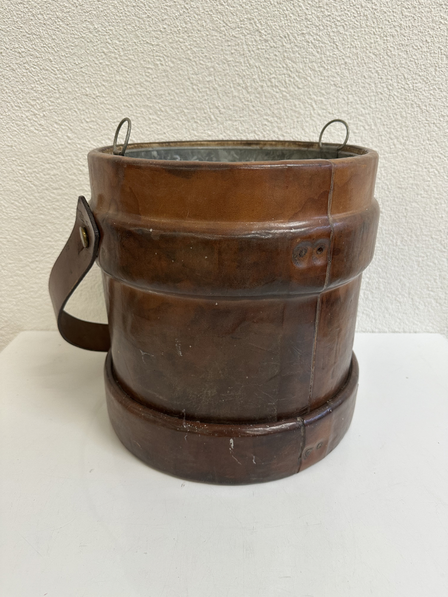 Vintage Leder Eimer aus England BH & G Ltd, um 1941 – Bild 3