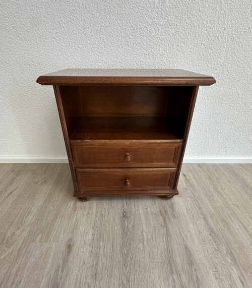 Vintage Landhaus Nachttisch aus Holz mit Ablagefach