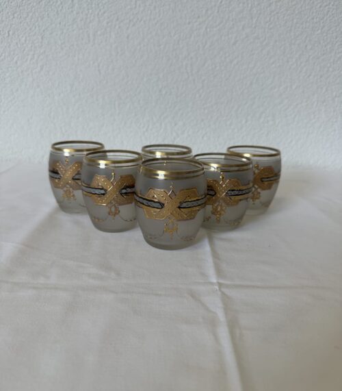 Orientalische Teegläser mit Goldverzierungen im Set, vintage
