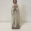 Heiligenfigur Maria Rosa Mystica mit Rosenverzierung