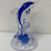 Moderne Glasfigur Delfin transparent mit blauen Akzenten