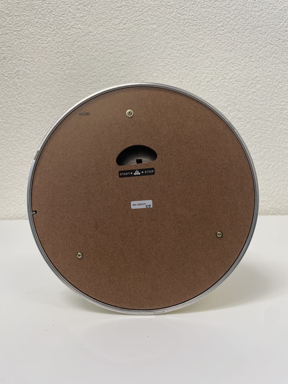 Vintage Seiko Glastischuhr mit Figuren und Glasgehäuse