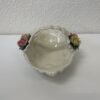 Vintage Keramik Obstschale mit Rosenrelief und Henkeln