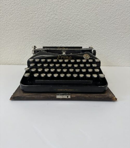 Vintage Schreibmaschine Erika mit Koffer Seidel & Naumann