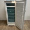 Electrolux Standgefrierschrank mit Glasablagen